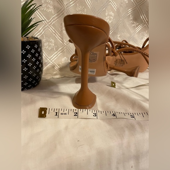 SO ME sandals - Picture 4 of 8